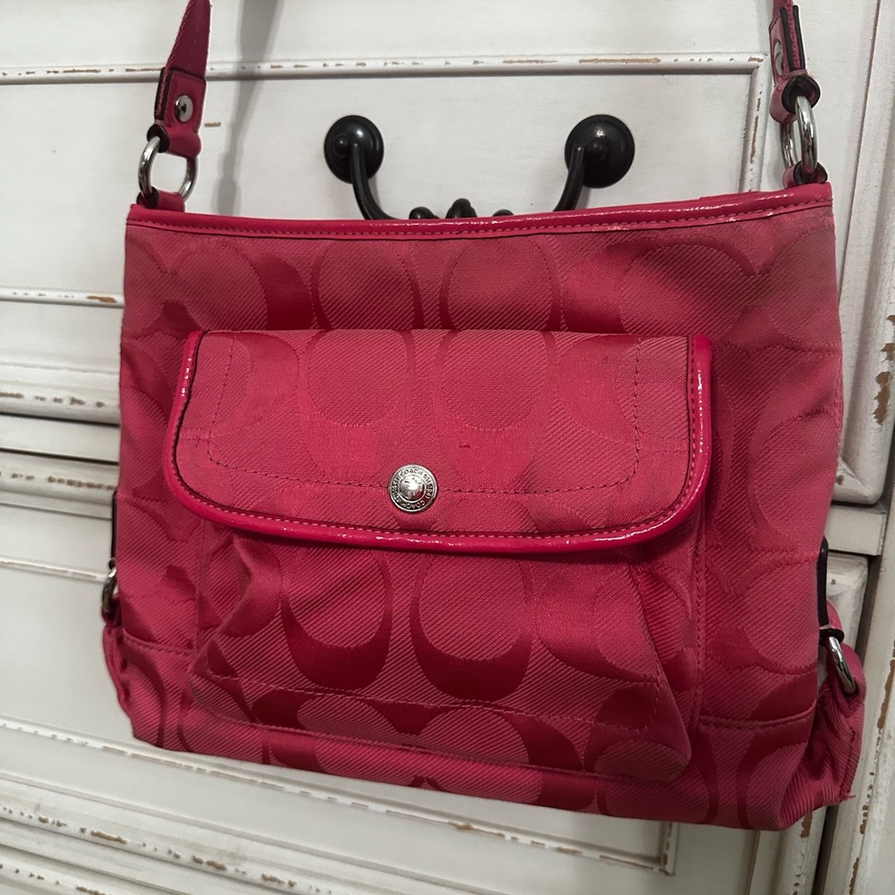 Coach Pink Crossbody bag - Picture 2 of 6